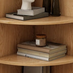 Vitrine d'angle en bois vert avocat pour rangement et présentation d'œuvres d'art