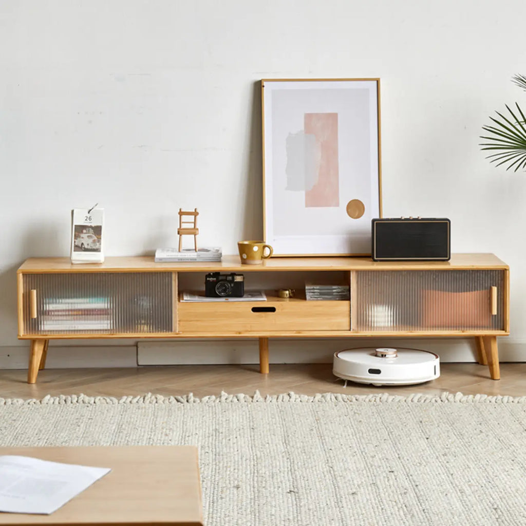 Meuble TV en bois naturel avec porte coulissante en verre et tiroirs (55 pouces)
