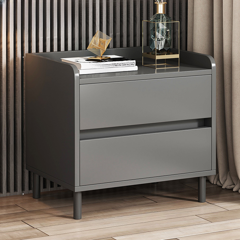Table de chevet minimaliste en bois marron avec plateau et 2 tiroirs