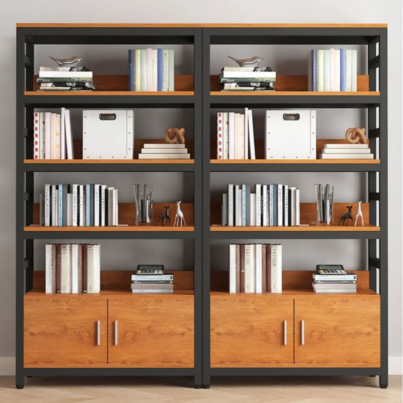 Bibliothèque verticale en bois marron à plusieurs étagères avec armoire