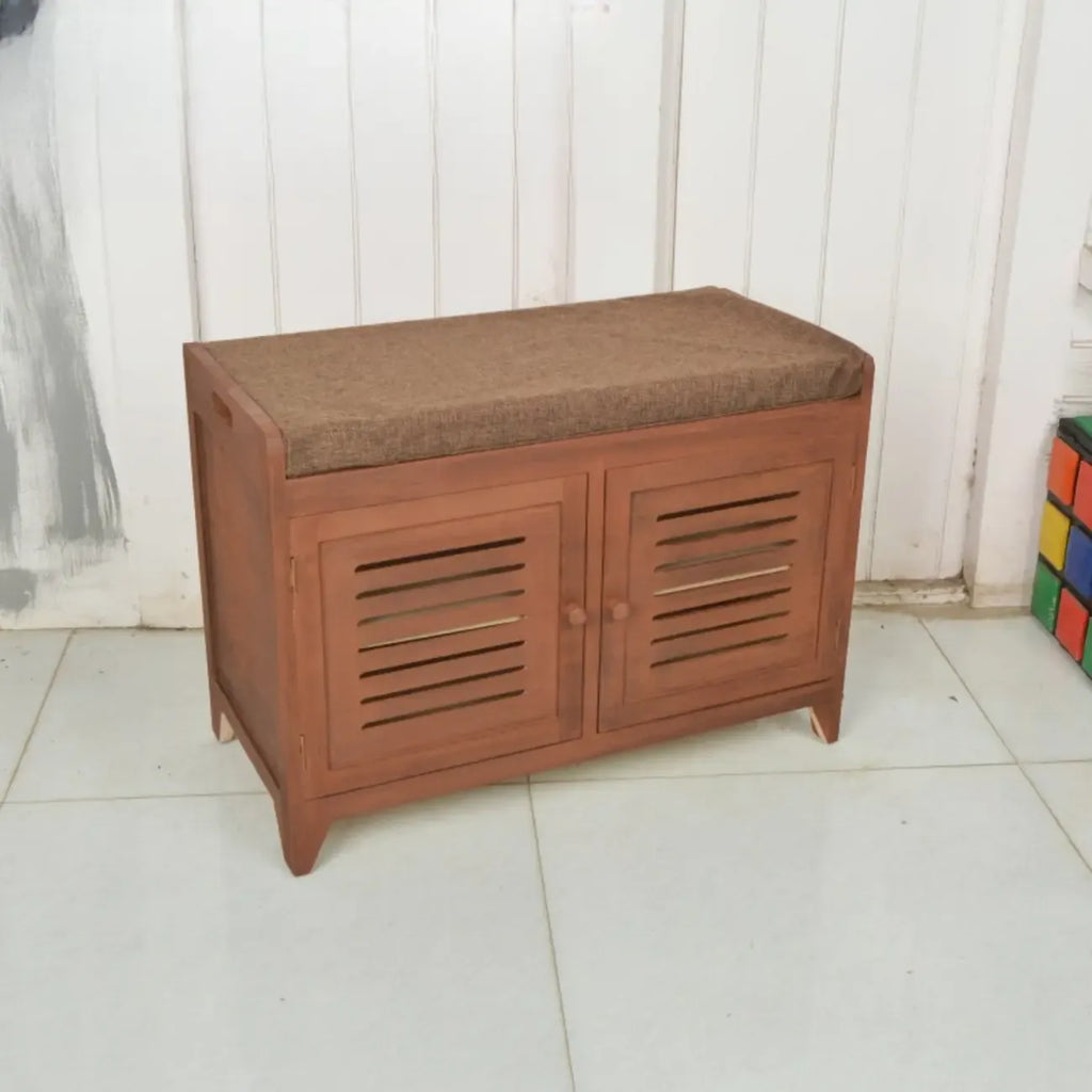 Banc à chaussures rembourré en bois avec meuble d'entrée