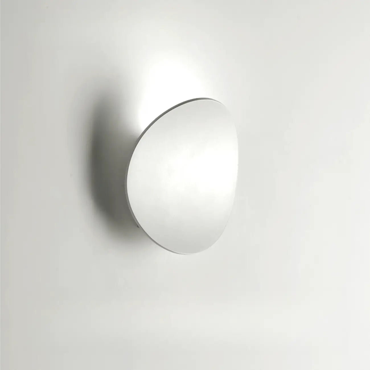 Applique murale moderne minimaliste en métal noir et blanc