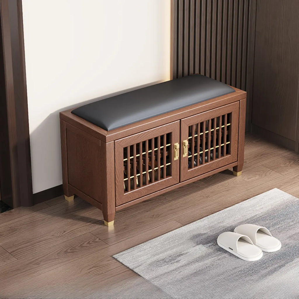 Banc traditionnel en bois rembourré avec coffre de rangement