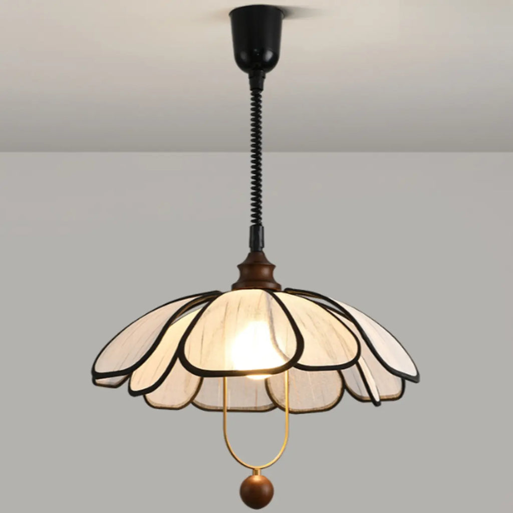 Lampadario a sospensione Art Déco a forma di petali in tessuto