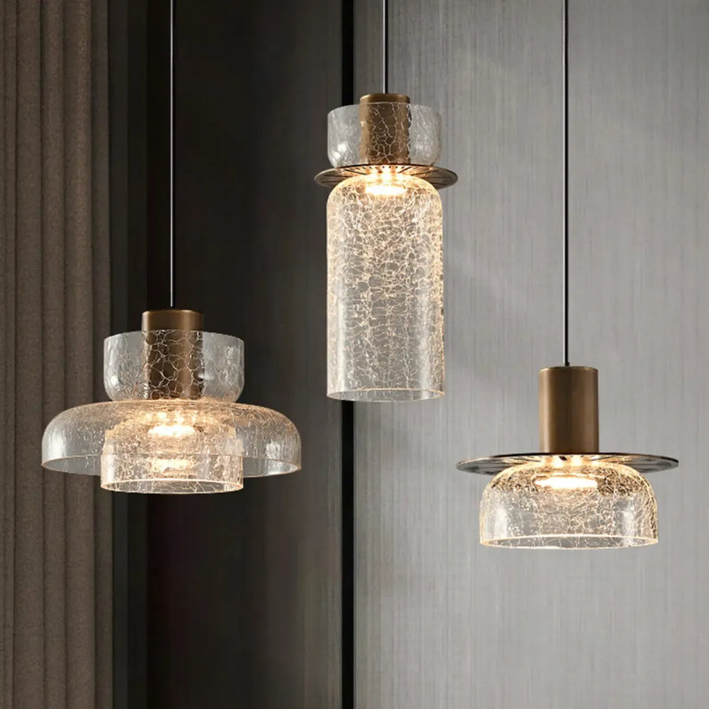 Suspension moderne en laiton et verre craquelé avec éclairage LED chaud