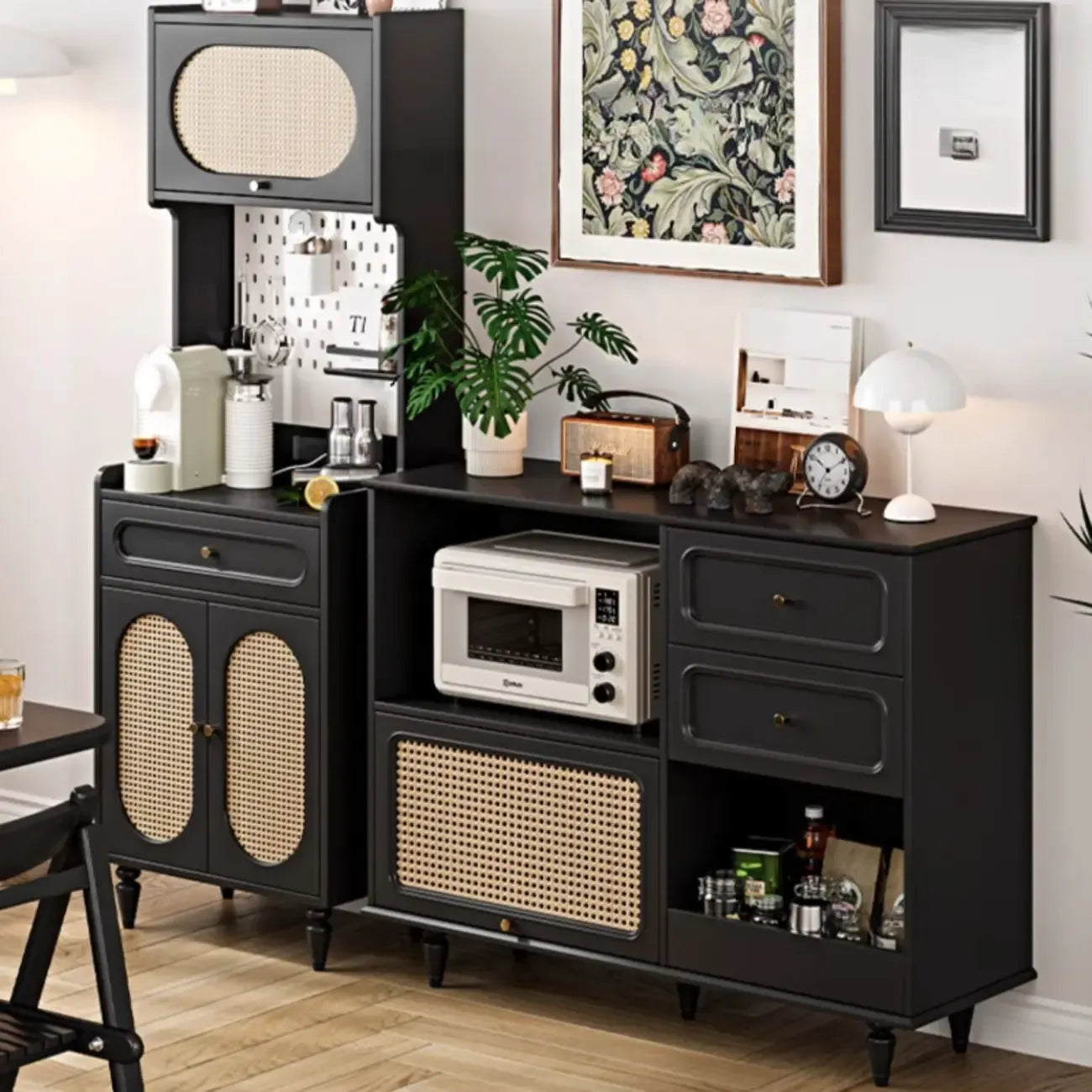 Buffet de cuisine en rotin noir avec tiroirs