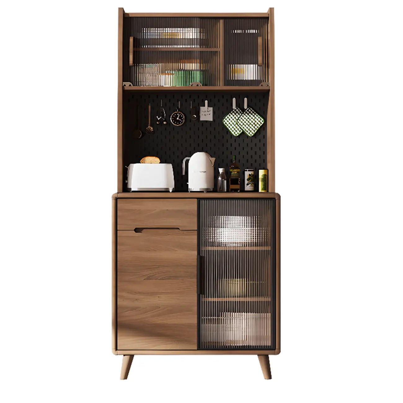 Buffet de cuisine en bois brun avec panneau perforé