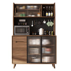 Buffet de cuisine en bois brun avec panneau perforé