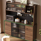 Buffet de cuisine en bois brun avec panneau perforé