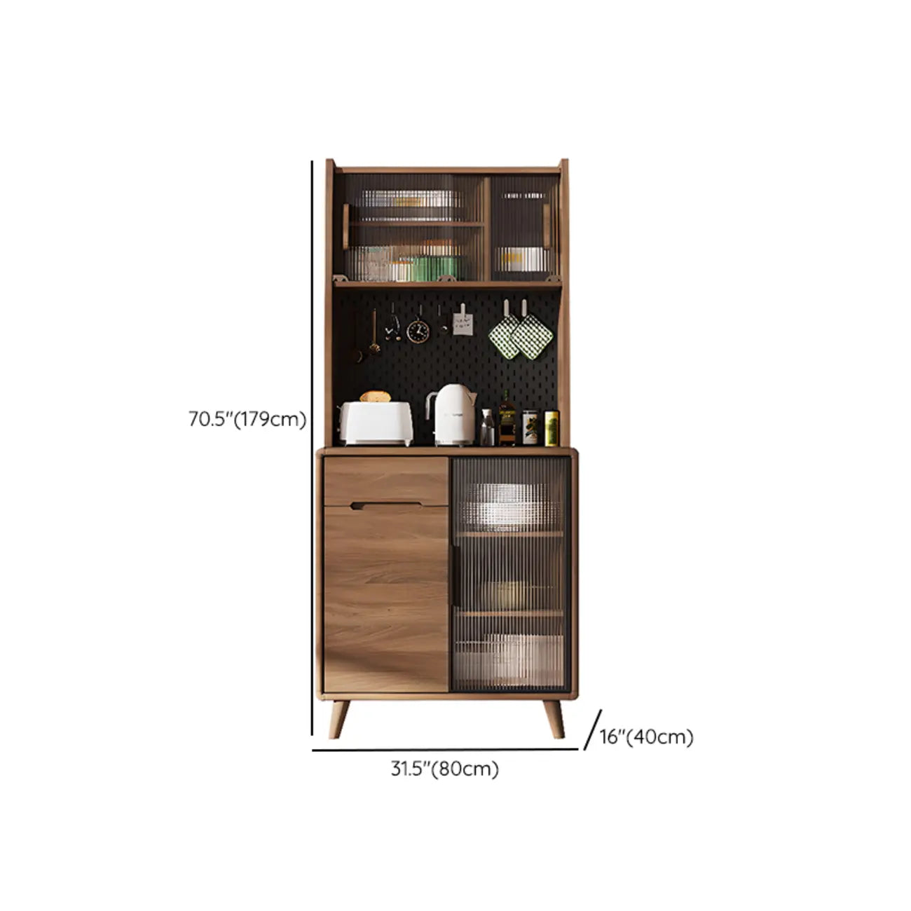Buffet de cuisine en bois brun avec panneau perforé