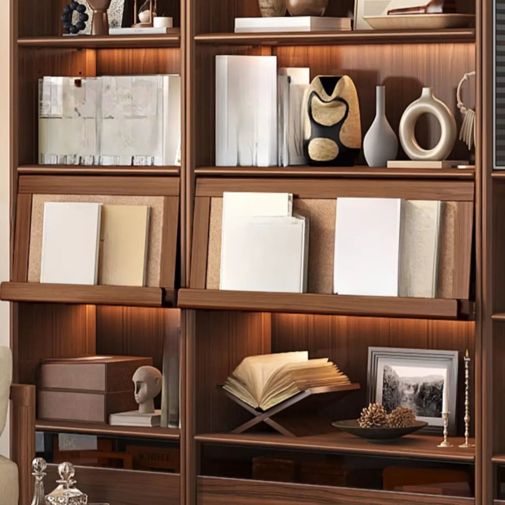Bibliothèque en bois marron à 5 étagères et portes vitrées