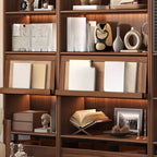 Bibliothèque en bois marron à 5 étagères et portes vitrées