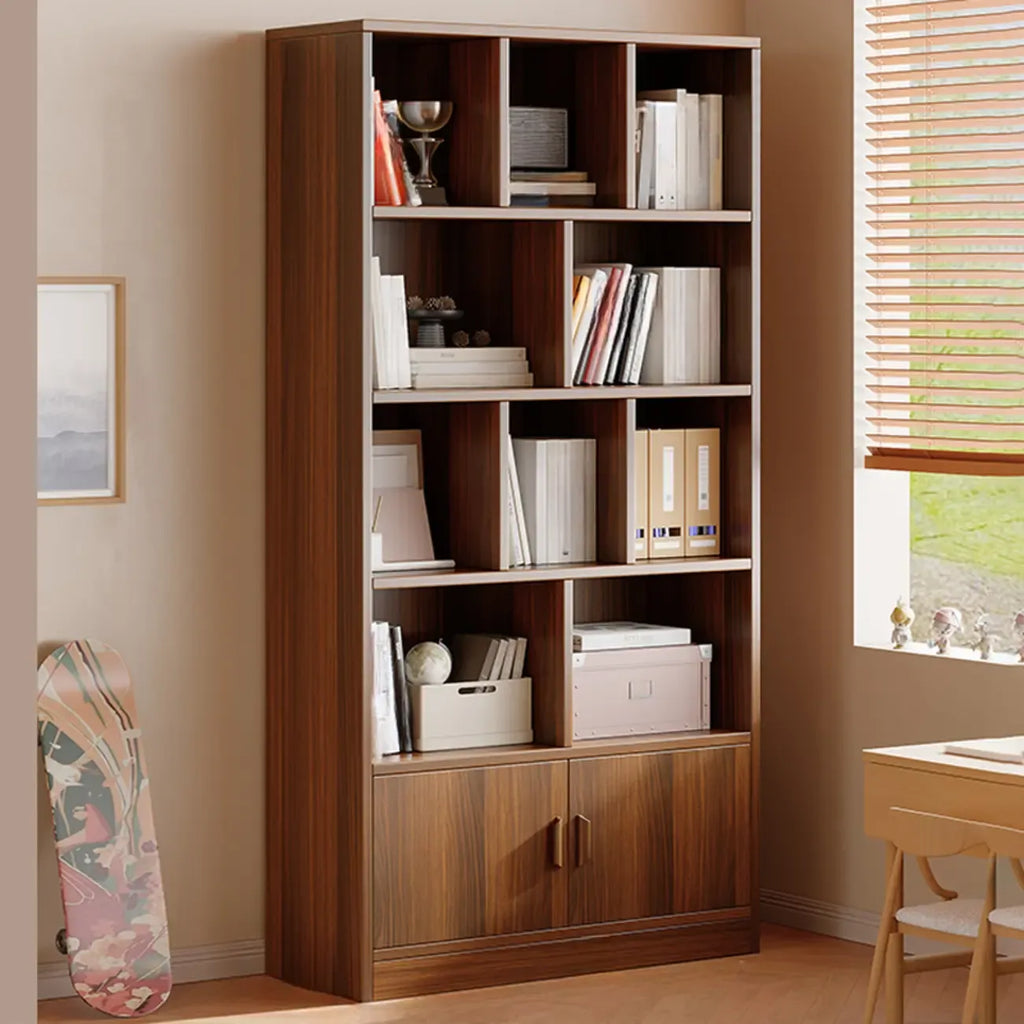 Libreria verticale in legno di noce antico di recupero