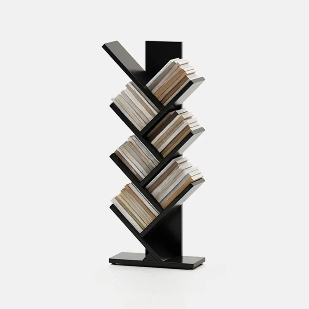 Bibliothèque verticale en bois noir en forme d'arbre