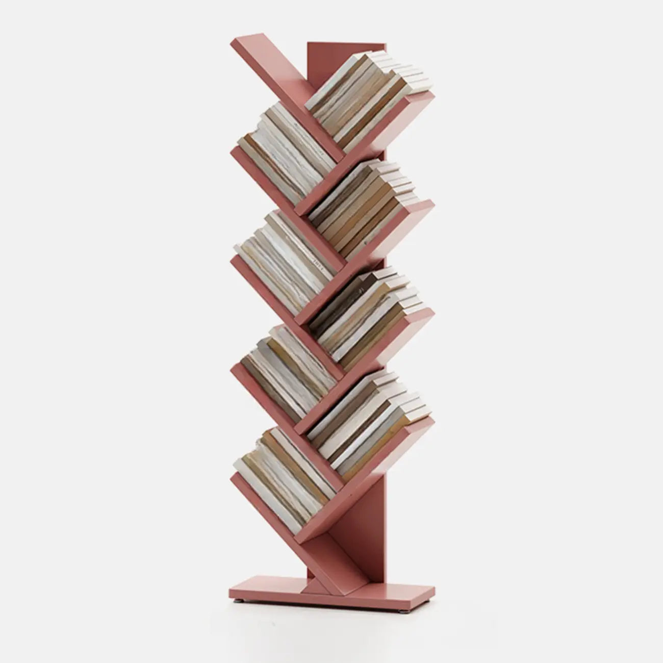 Bibliothèque verticale en bois noir en forme d'arbre