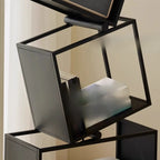 Libreria a cubo aperto geometrica in metallo nero, 73 pollici di altezza