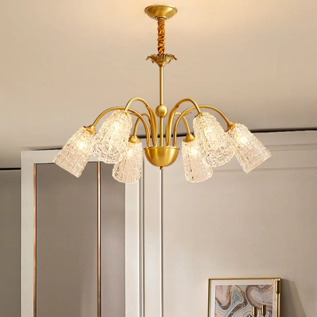 Lustre élégant en cristal doré à cloche vers le bas