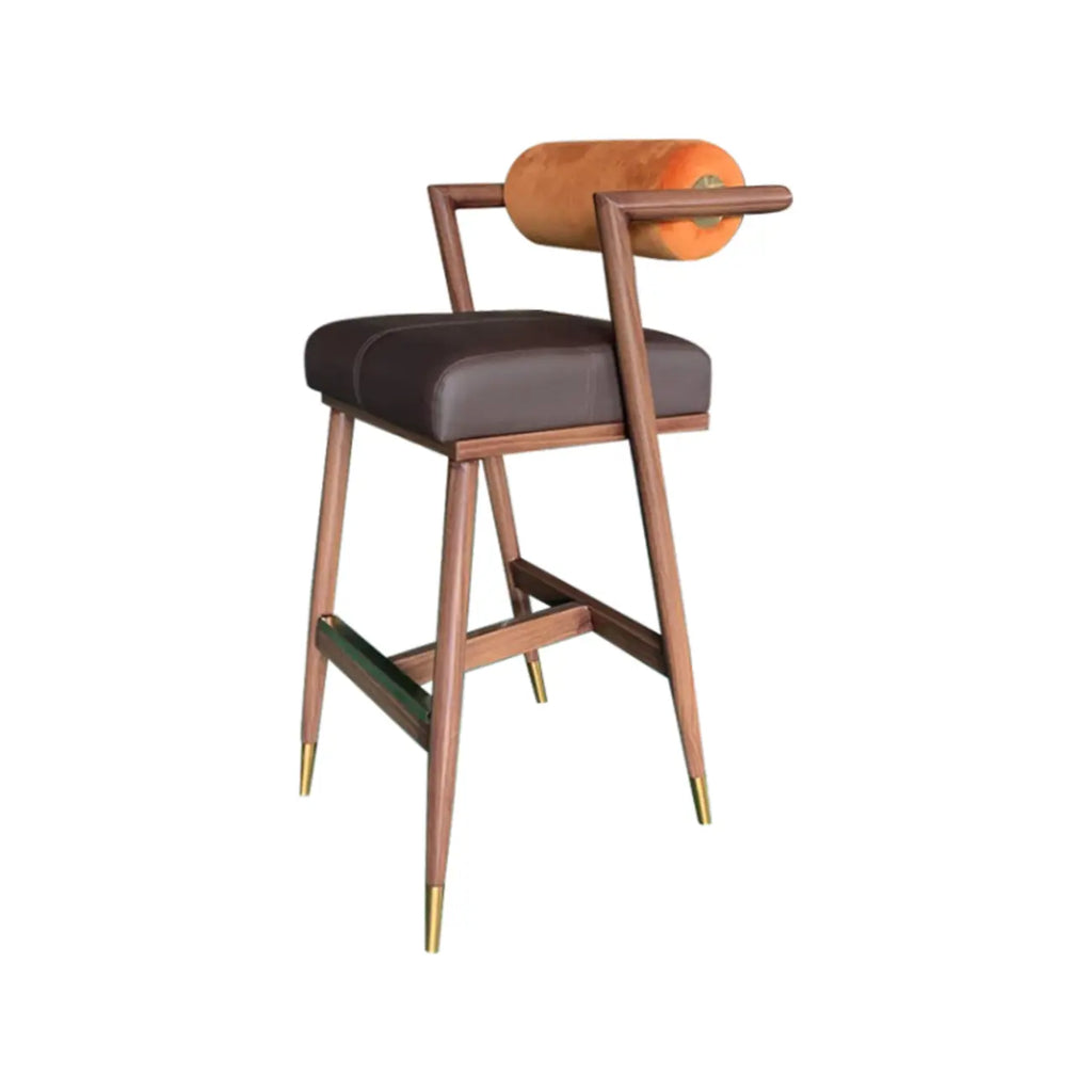 Tabouret de bar en bois marron avec dossier et coussin