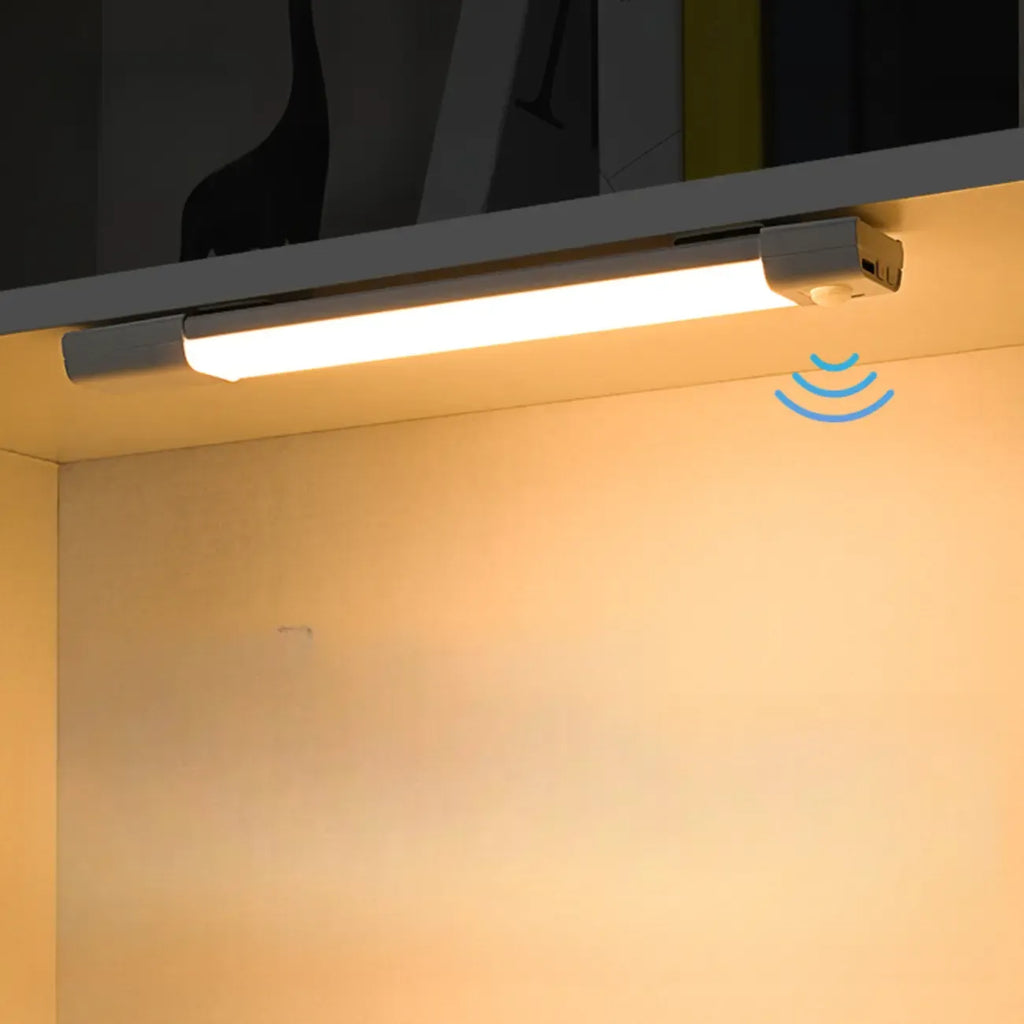 Applique murale LED géométrique noire moderne à 1 lumière