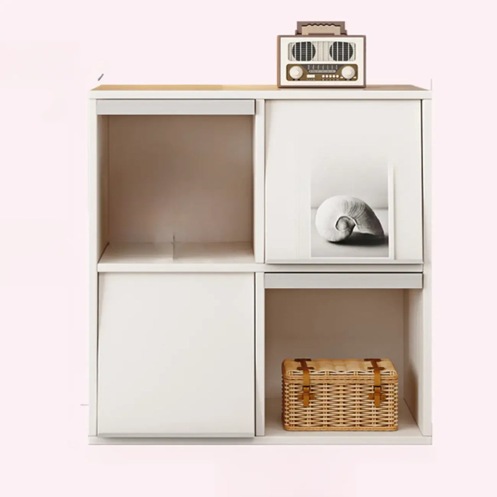 Étagère de rangement modulaire moderne en bois noir cubique