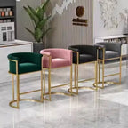 Tabouret de bar Glam Gold Sled en velours capitonné