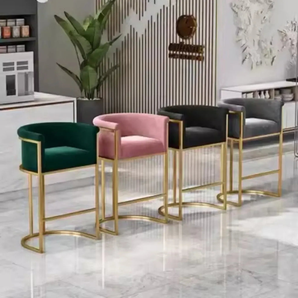 Tabouret de bar Glam Gold Sled en velours capitonné