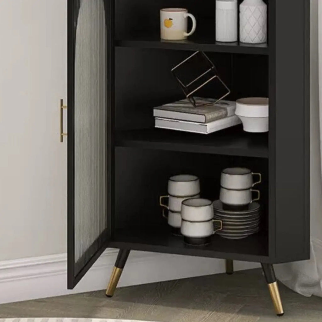 Élégant meuble d'angle en verre avec plateau en faux marbre blanc et noir.