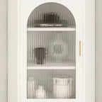 Élégant meuble d'angle en verre avec plateau en faux marbre blanc et noir.