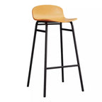 Tabourets de bar minimalistes en plastique avec structure en métal