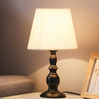 Lampe de table vintage à LED avec abat-jour en tissu et pied en métal noir