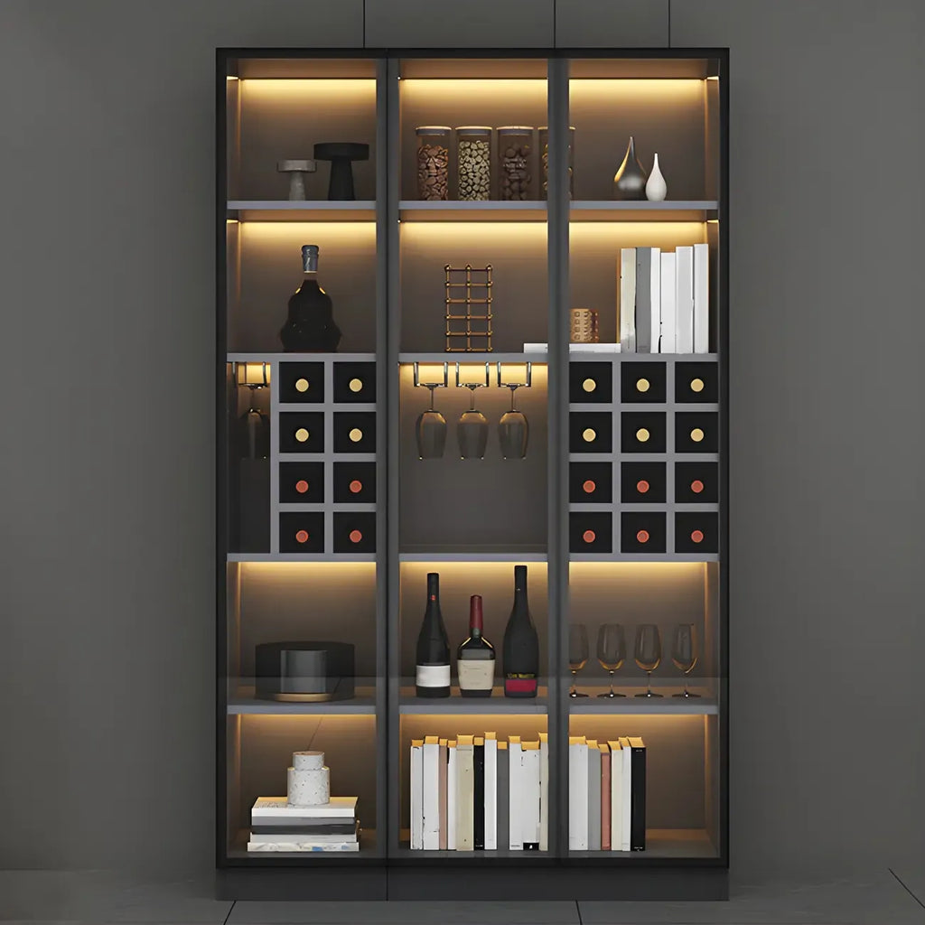 Éclairage moderne et indépendant d'une cave à vin en bois noir