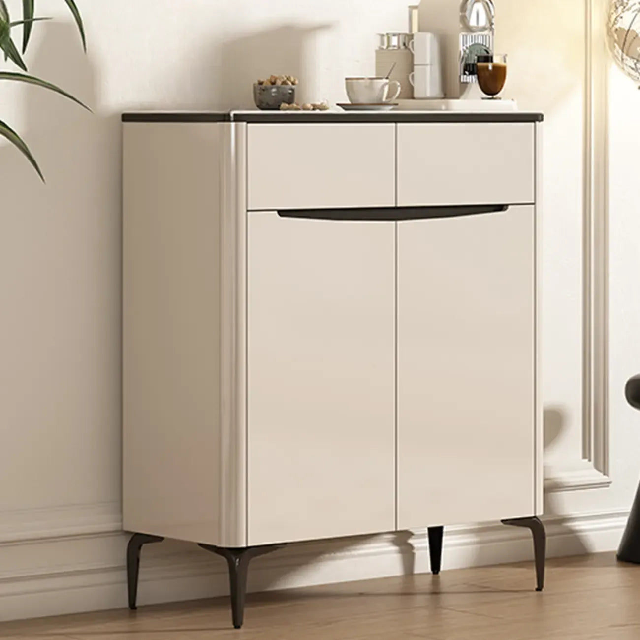 Meuble à chaussures d'entrée en bois kaki avec plateau en marbre