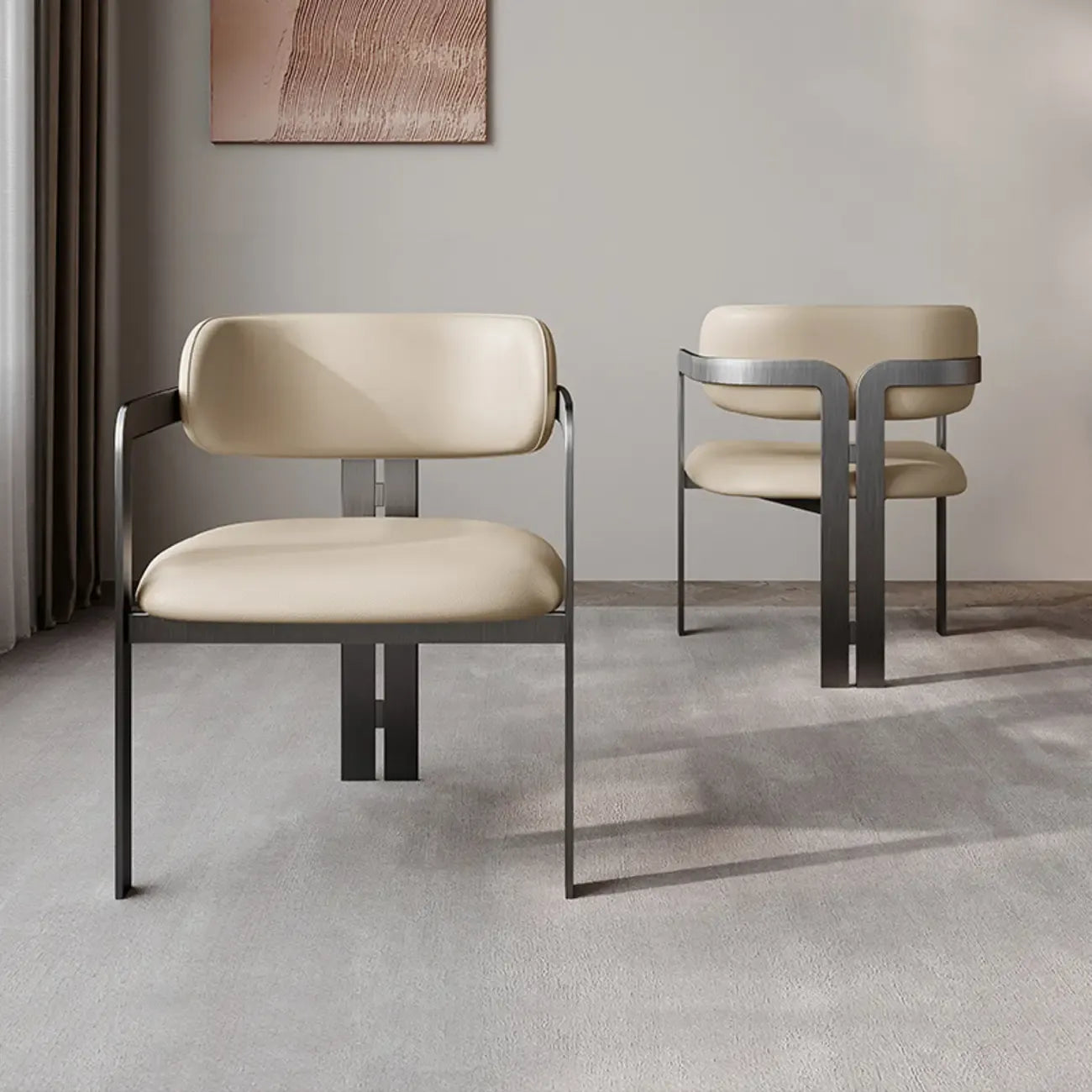 Chaise de salle à manger moderne avec accoudoirs en similicuir et pieds en alliage
