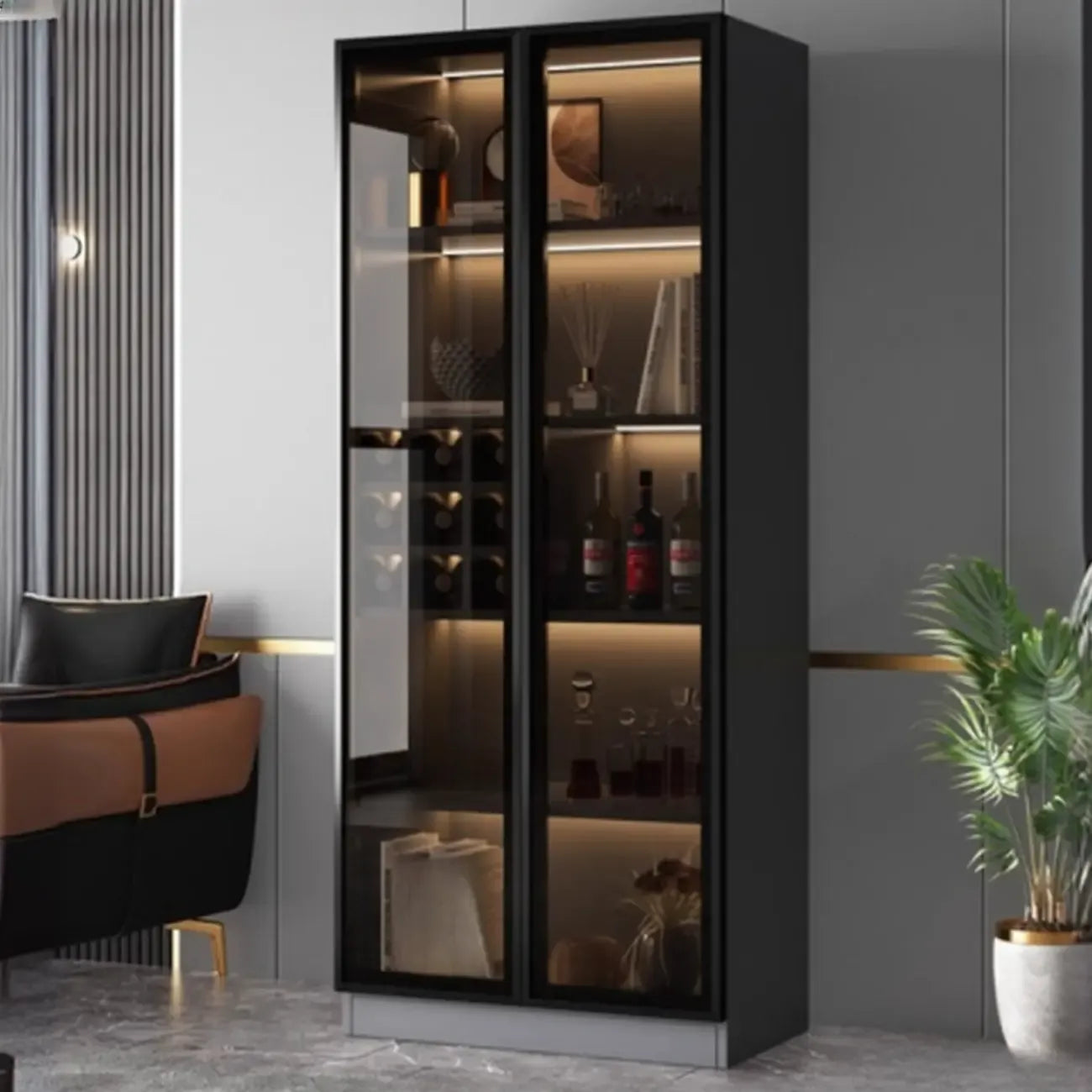 Vitrine haute contemporaine en bois noir et verre