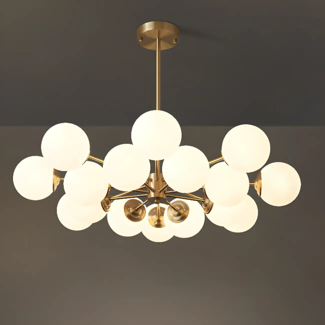 Lustre Sputnik doré moderne avec globe en verre blanc