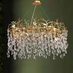 Lustre élégant en cristal, style moderne, à branches dorées et branches.