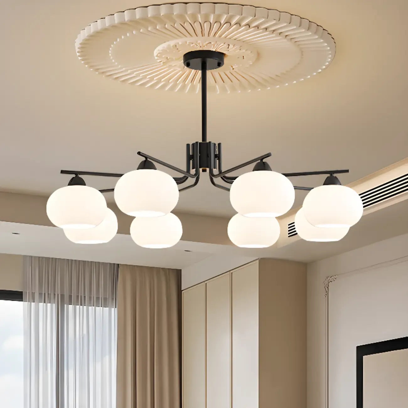 Lustre circulaire contemporain en verre, hauteur réglable.