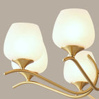 Lustre élégant en verre blanc et or, de style moderne du milieu du siècle