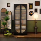 Bibliothèque contemporaine en métal noir avec portes vitrées