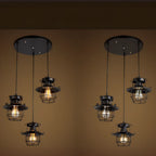 Suspension gothique en fer noir avec cage lumineuse