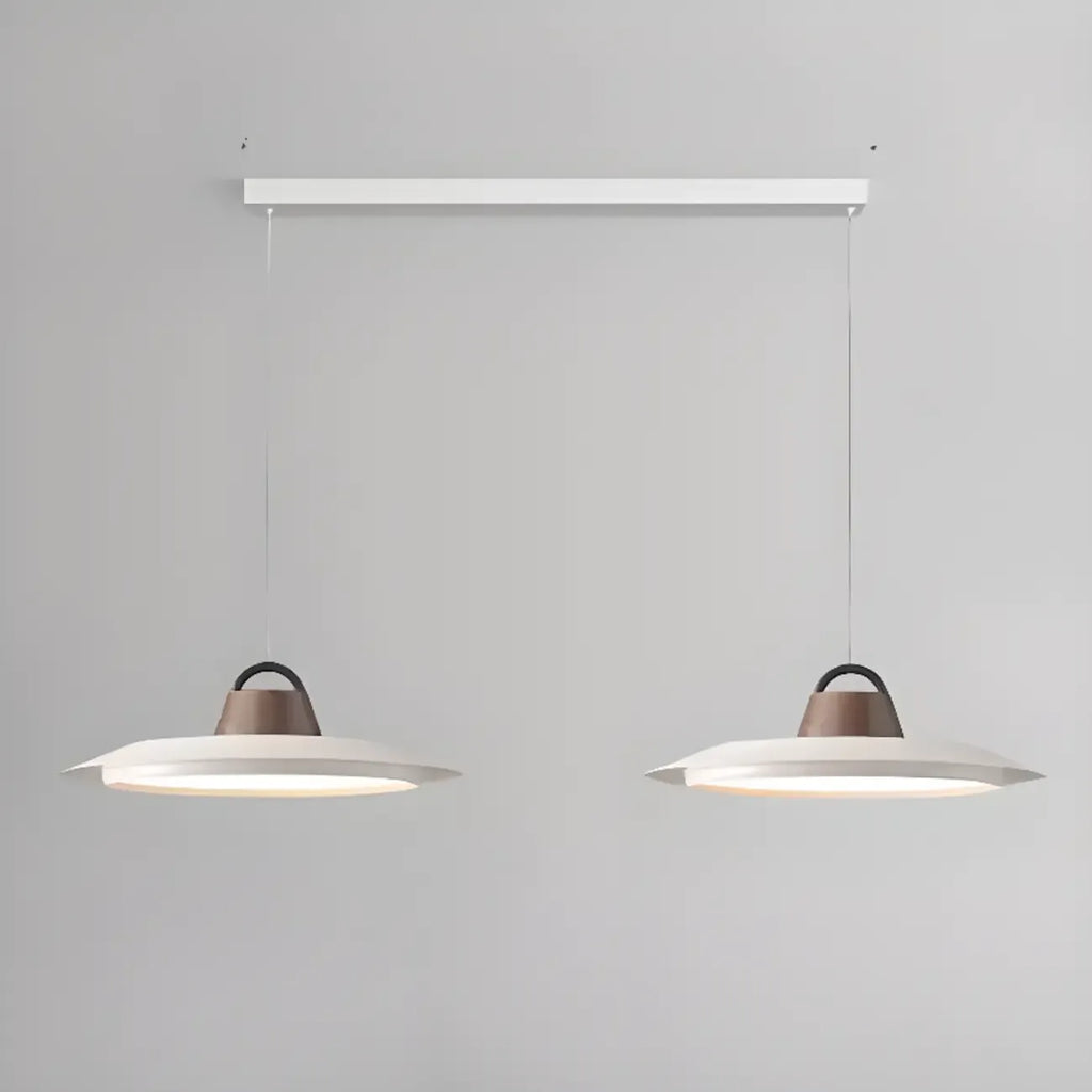 Suspension LED dimmable en métal blanc style grange et noyer
