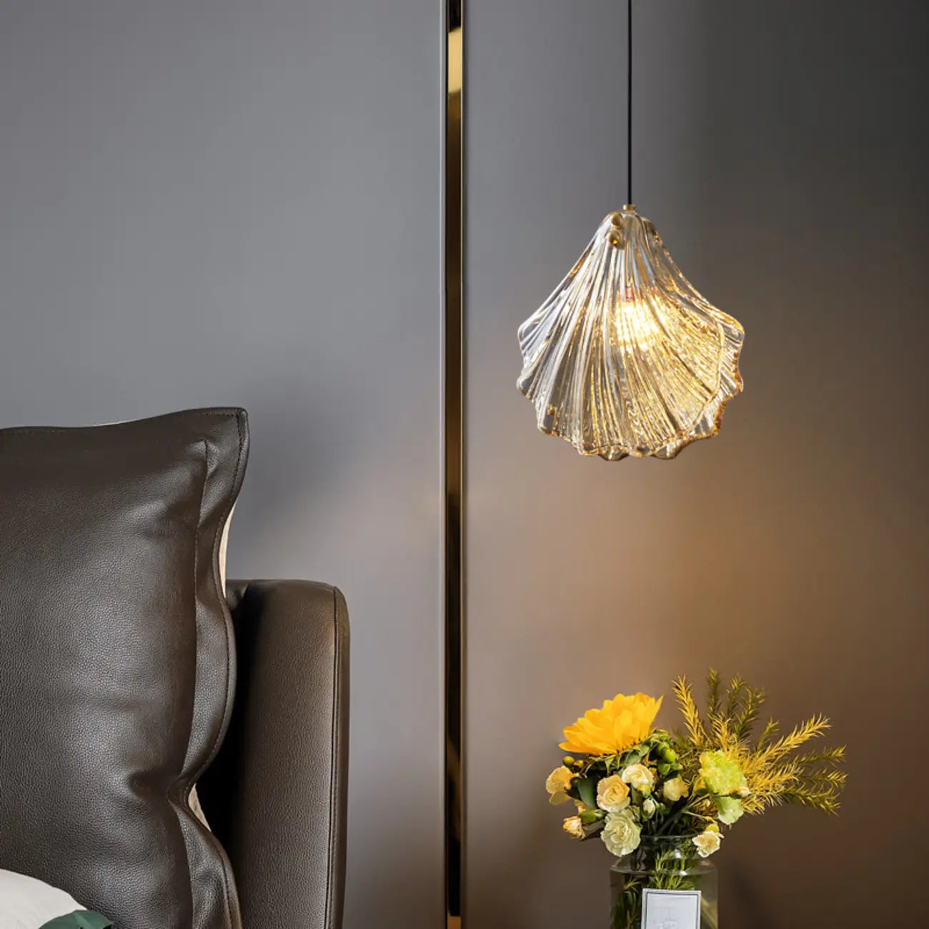 Suspension moderne en verre transparent doré