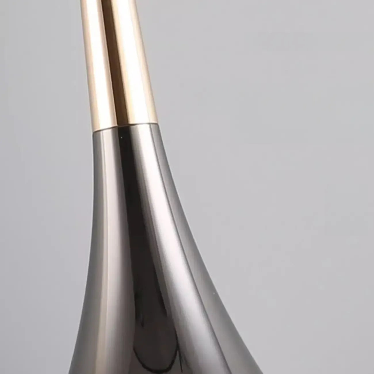 Lampe de chevet suspendue en métal avec variateur à trois niveaux