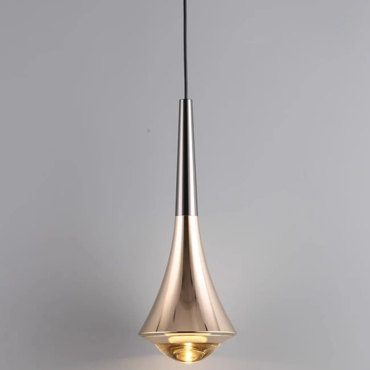 Lampe de chevet suspendue en métal avec variateur à trois niveaux