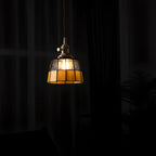 Suspension géométrique en verre jaune dépoli et laiton antique