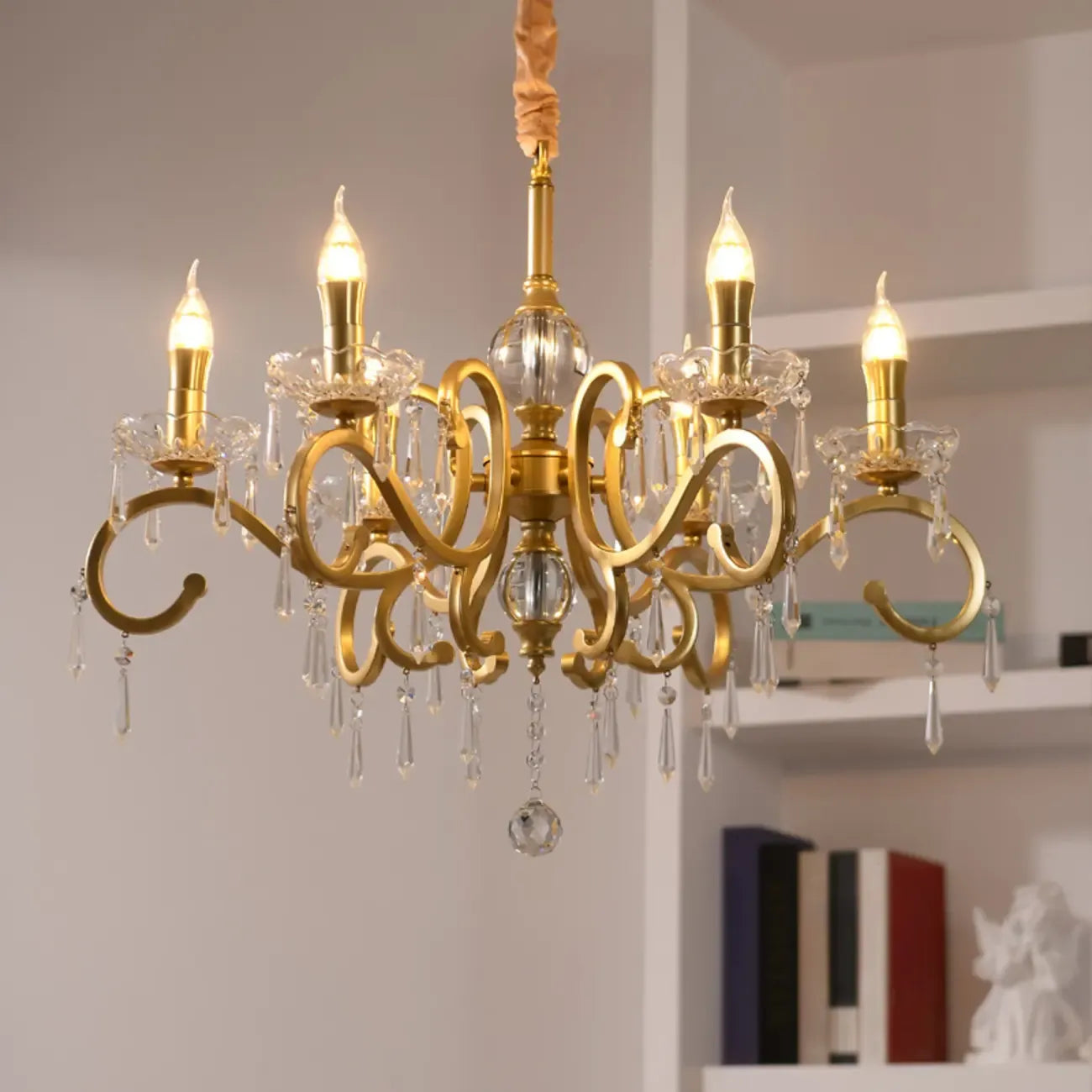 Lustre candélabre en cristal doré français