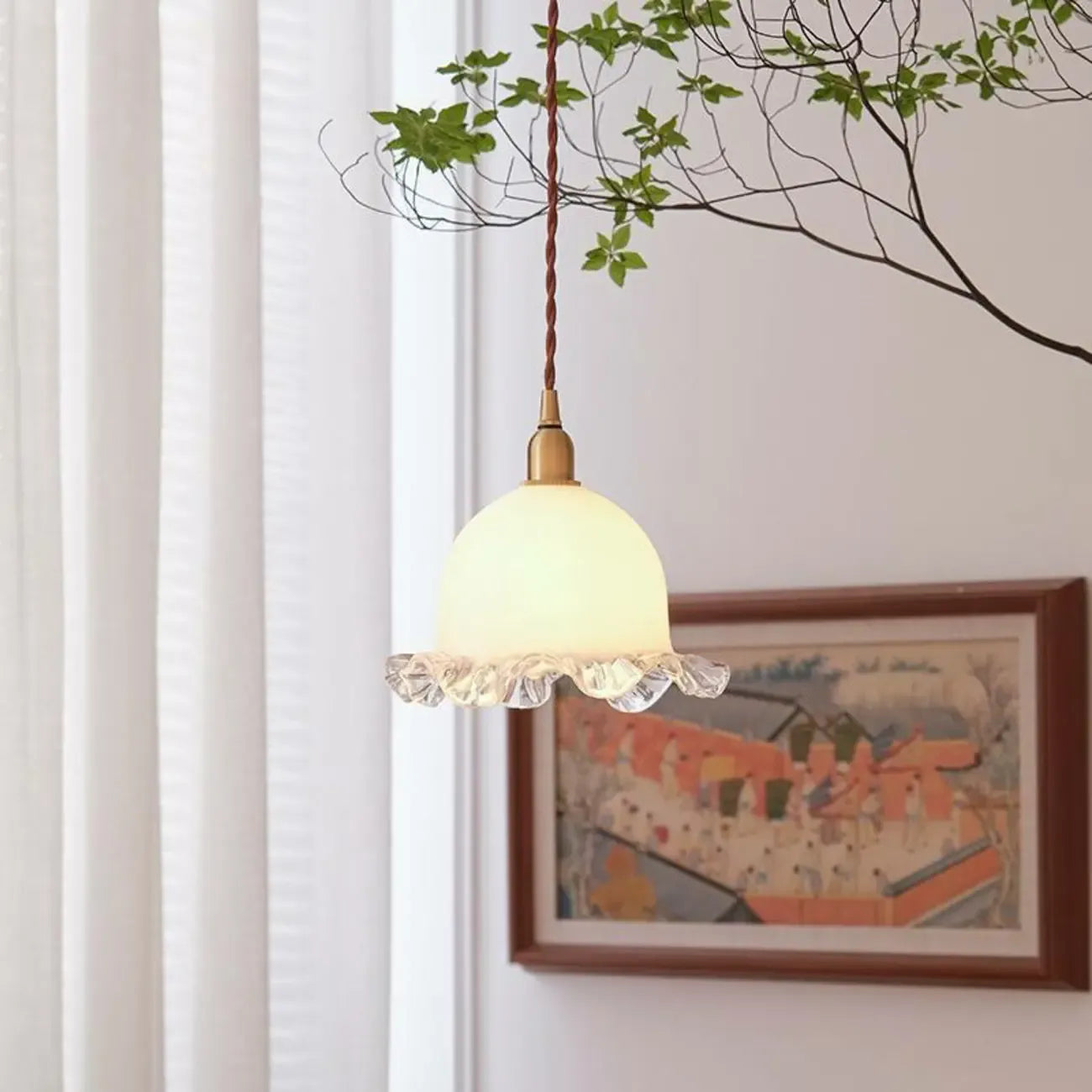 Suspension élégante en laiton blanc et verre à motif floral pour cuisine