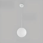 Suspension de cuisine minimaliste en verre blanc et métal argenté, globe