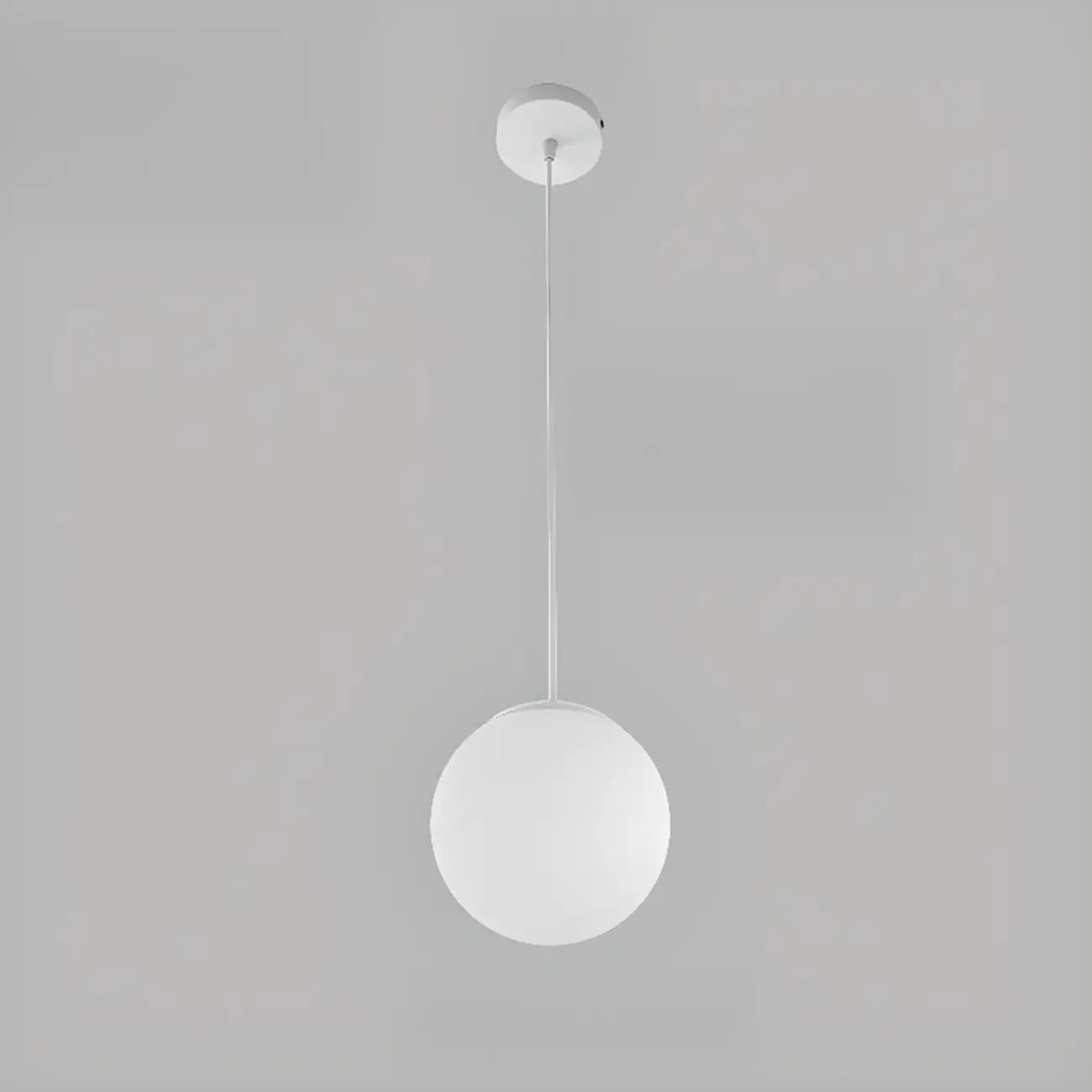 Suspension de cuisine minimaliste en verre blanc et métal argenté, globe