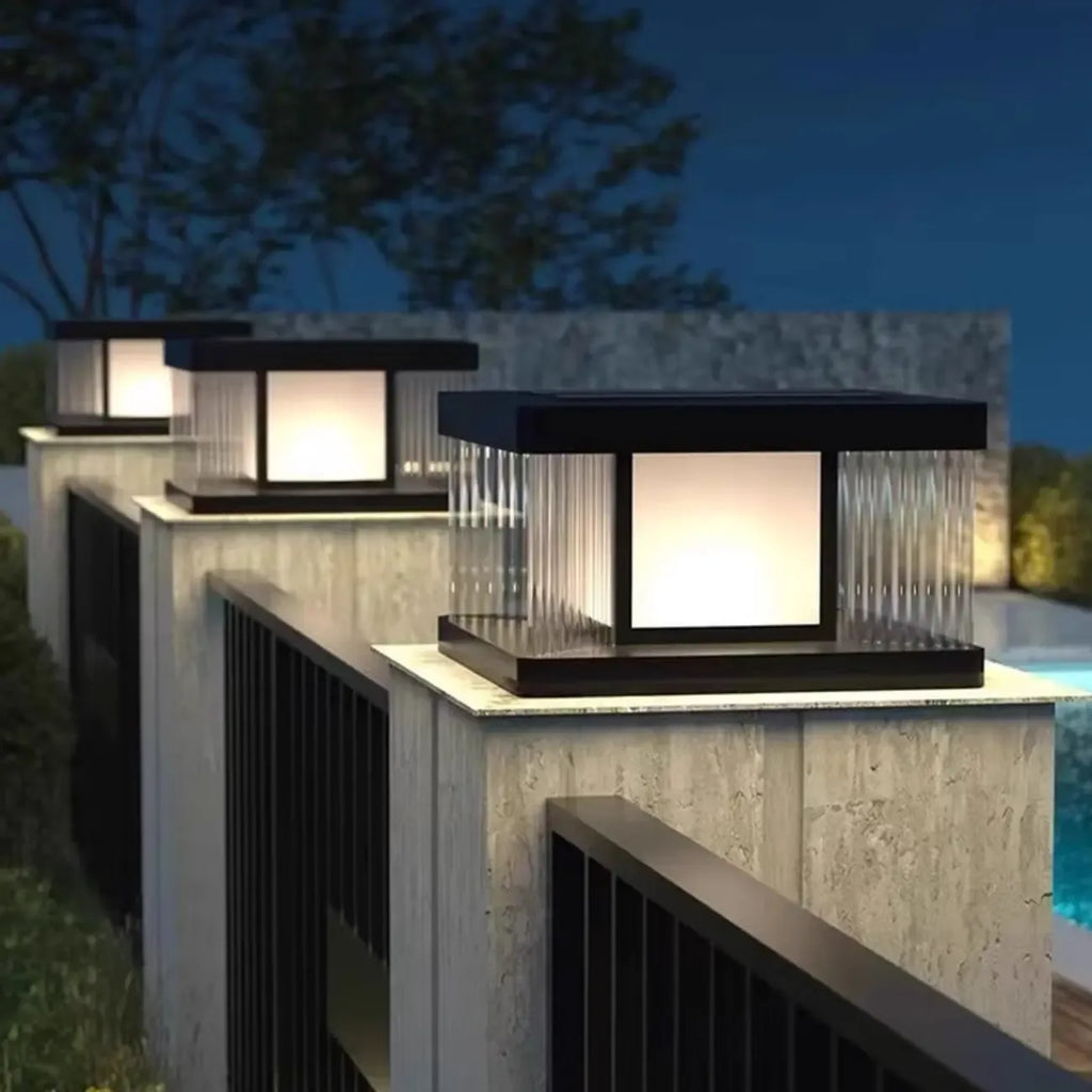 Lampadaires solaires d'extérieur rectangulaires noirs modernes